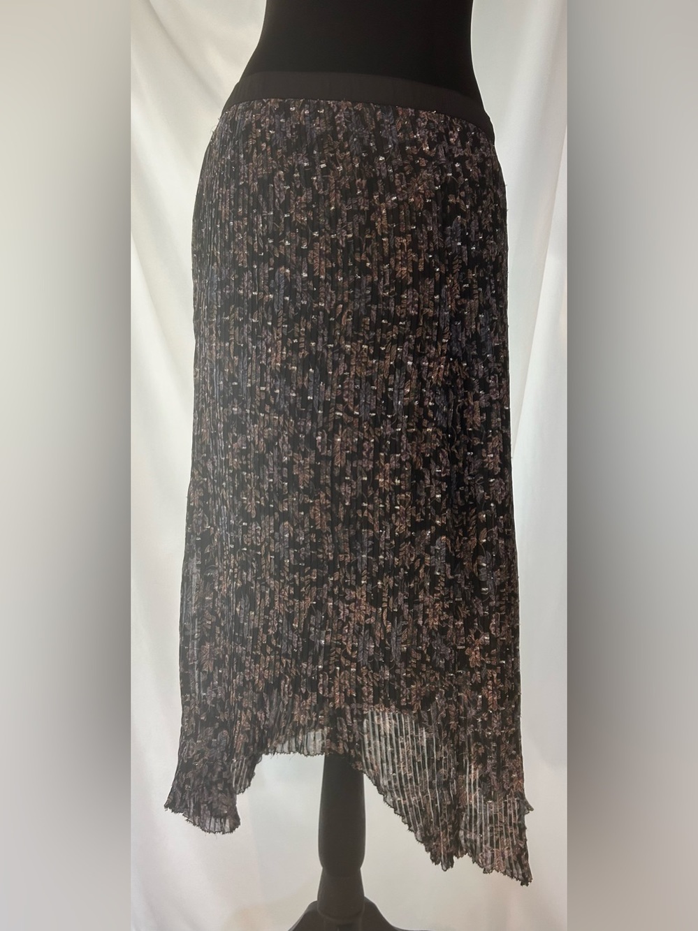 Good Hart by Matilda Jane Pleated Floral Maxi Skirt M Black Boho